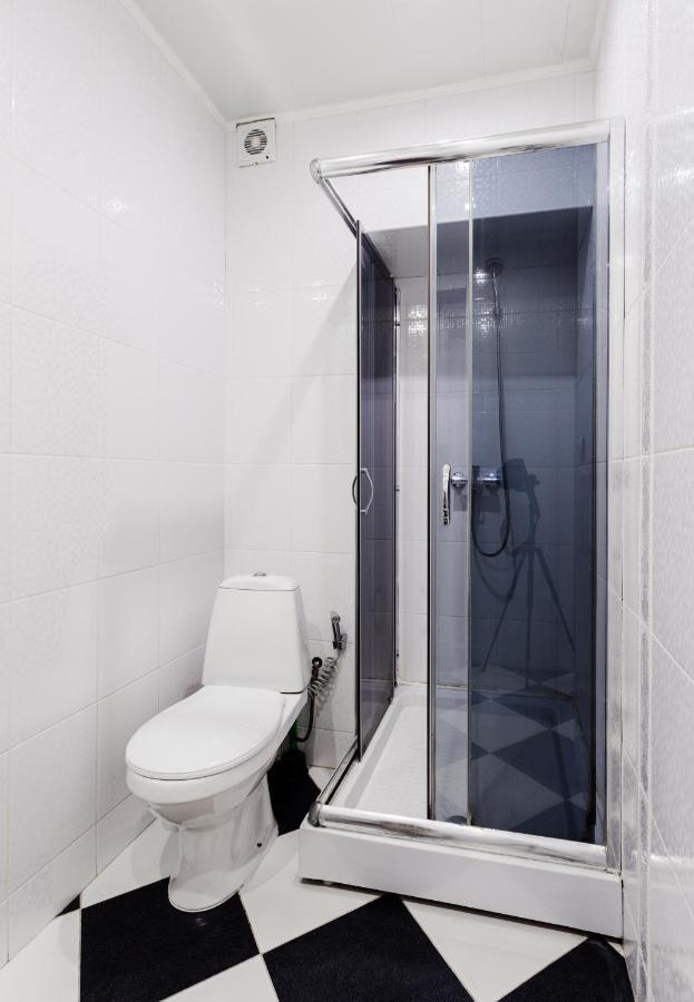 в центре киева на бессарабской площади 7 Apartment